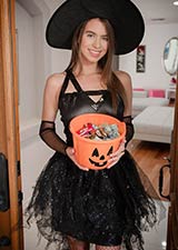 Jill Kassidy in sexy witch costume before a handjob