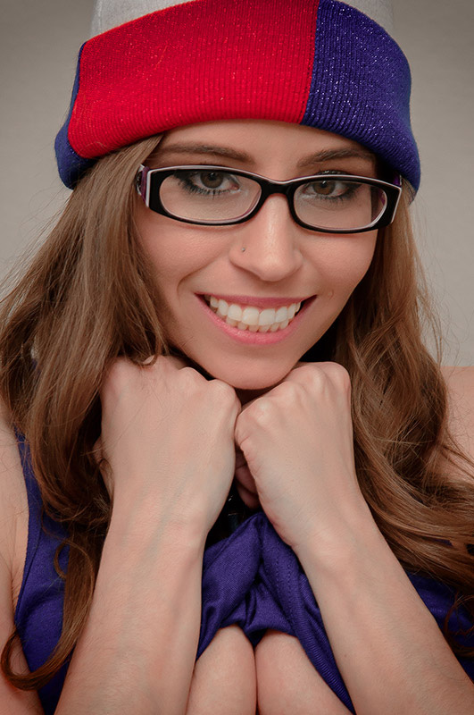 Norah Nova - Strokies.com